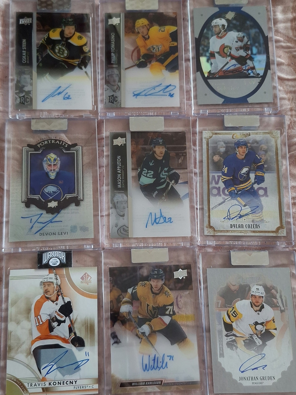 Assorted Hockey Trading Card Autograph Collection - Blue, Yellow, Black